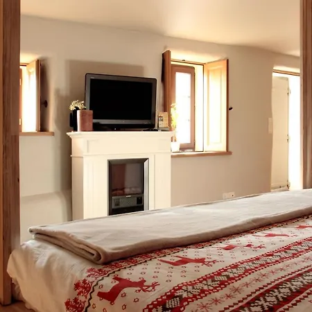 L'alcove D'amedee V Apartment
